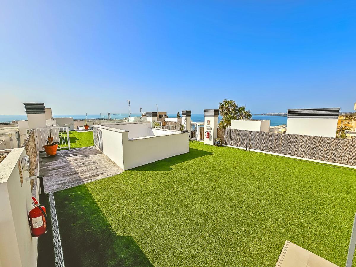 Oceanfront Duplex With A Rooftop Pool And Terrace El Puerto de Santa María Extérieur photo